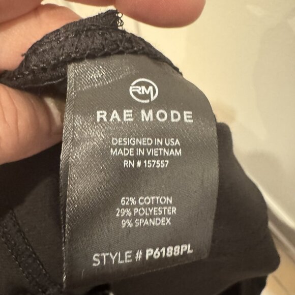 NWOT Rae Mode 3xl Black "Magic Pants" Stretchy Pull-on Style Curvy Straight Leg - Picture 4 of 5